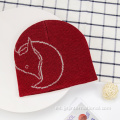 sombrero de punto rojo personalizado